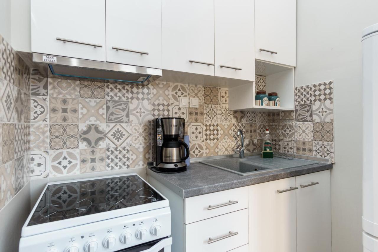 C.4 Red Rose #Colony_Central_Apartment Selanik Dış mekan fotoğraf